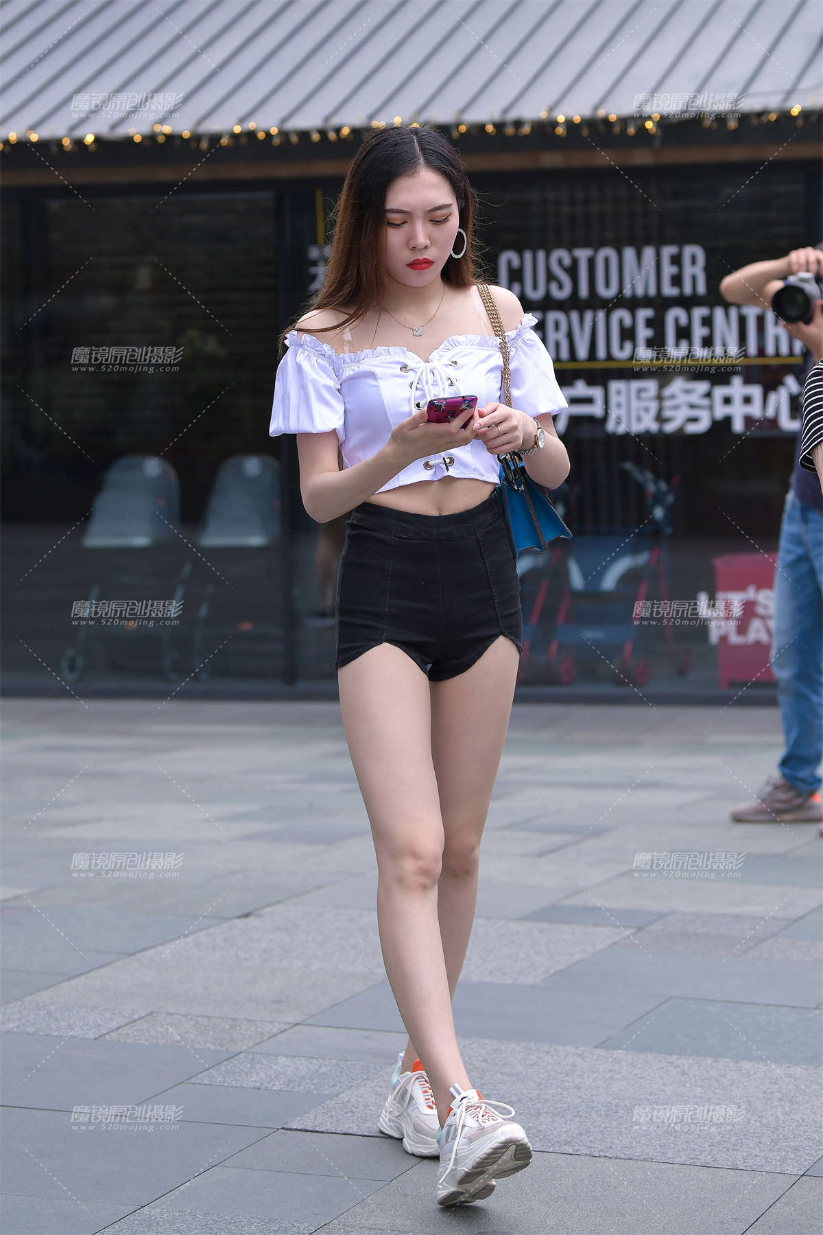 她这双腿真心够长的~-日更街拍