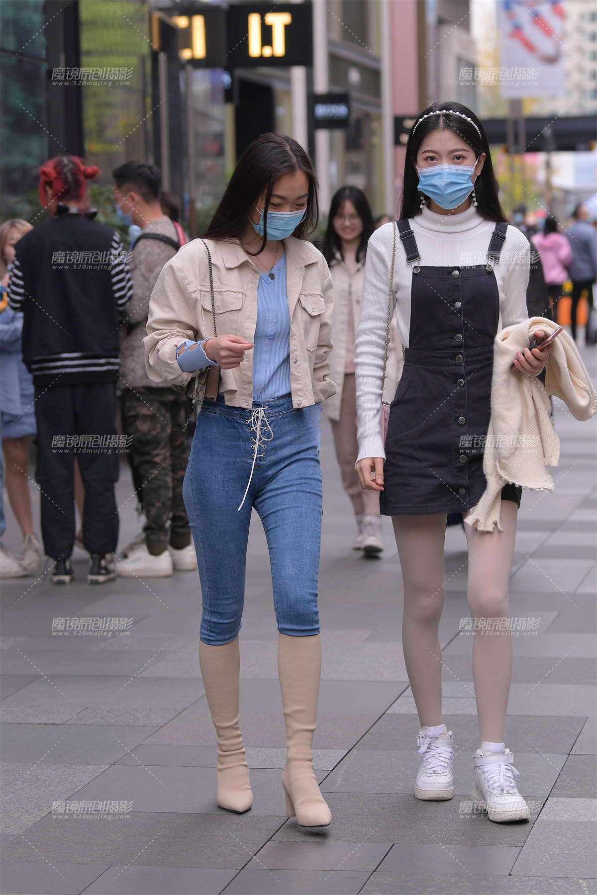 身材不错的紧牛小姐姐-日更街拍