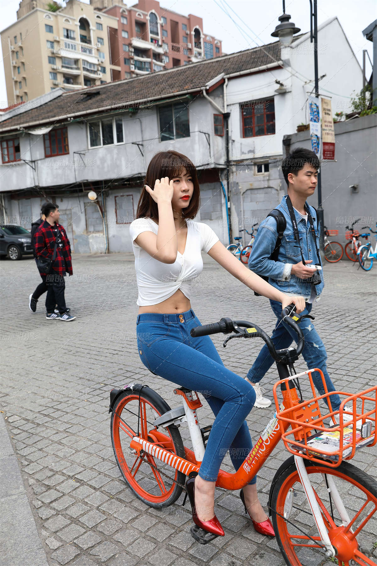 【欧阳幽明模拍大赛作品】单车紧牛美眉【套图+视频】-日更街拍