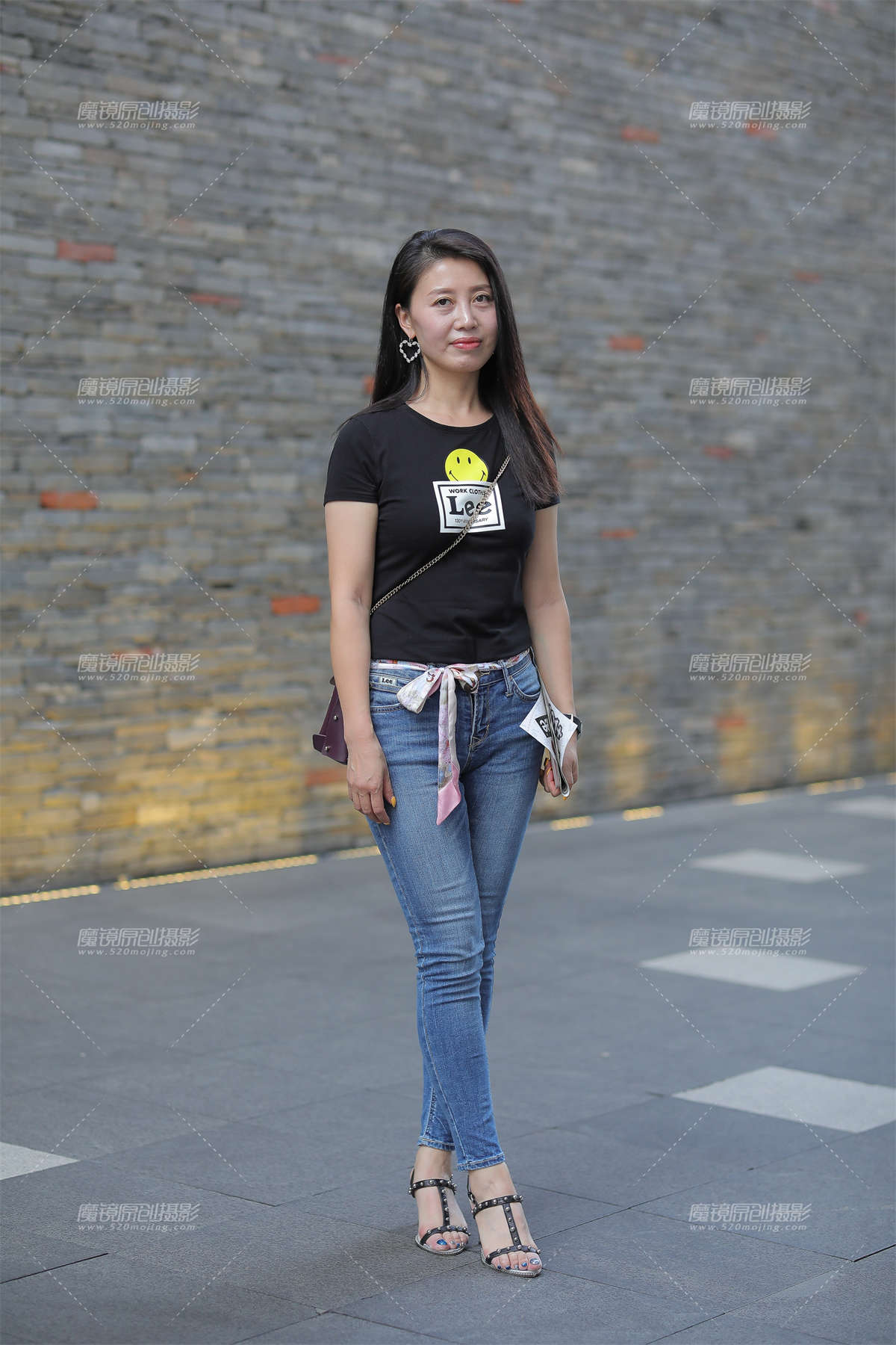 蓝色牛仔裤-日更街拍