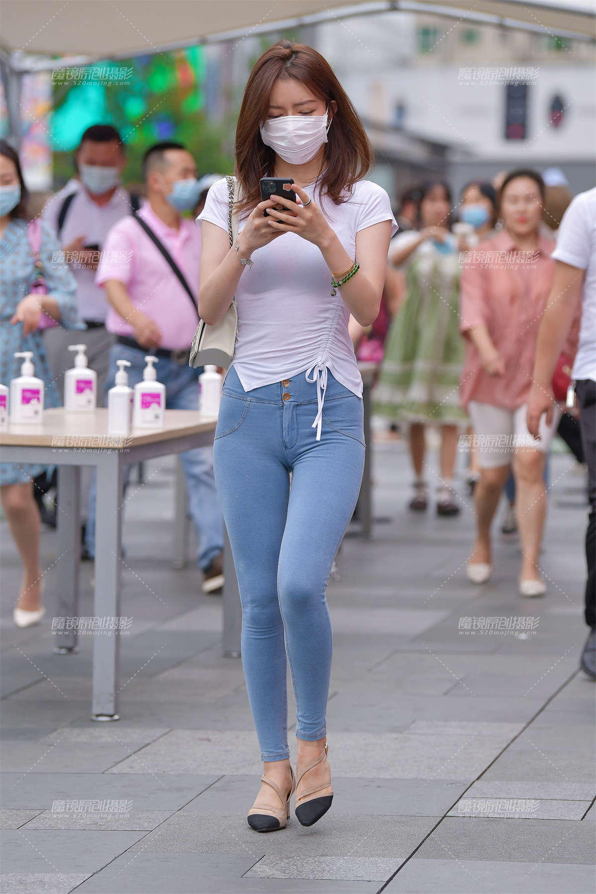 好久不见-蜜桃裤美女-日更街拍