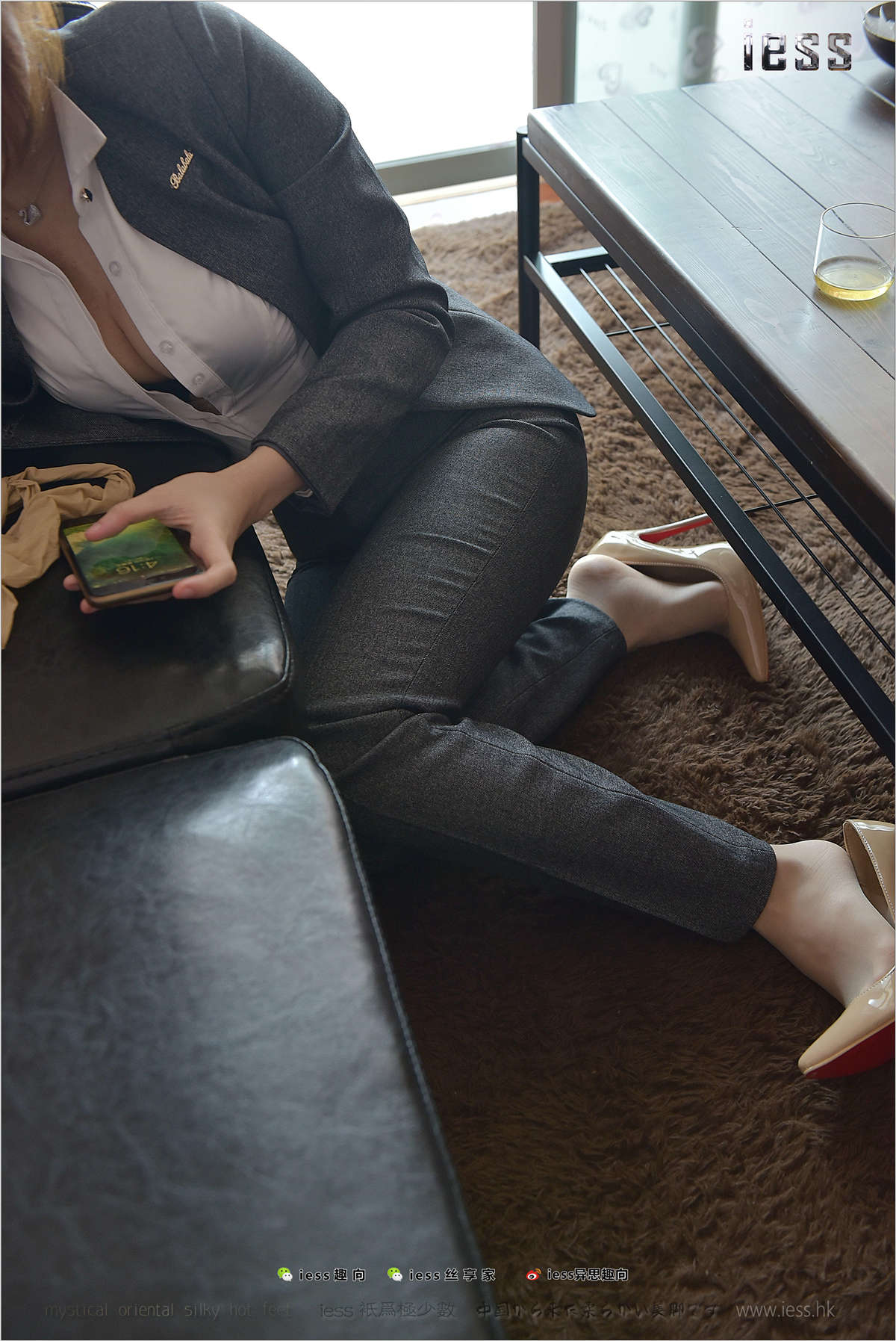 图片[2]-IESS异思趣向 丝足便当174期：找钥匙 I  赵老师 概念型作品-日更街拍