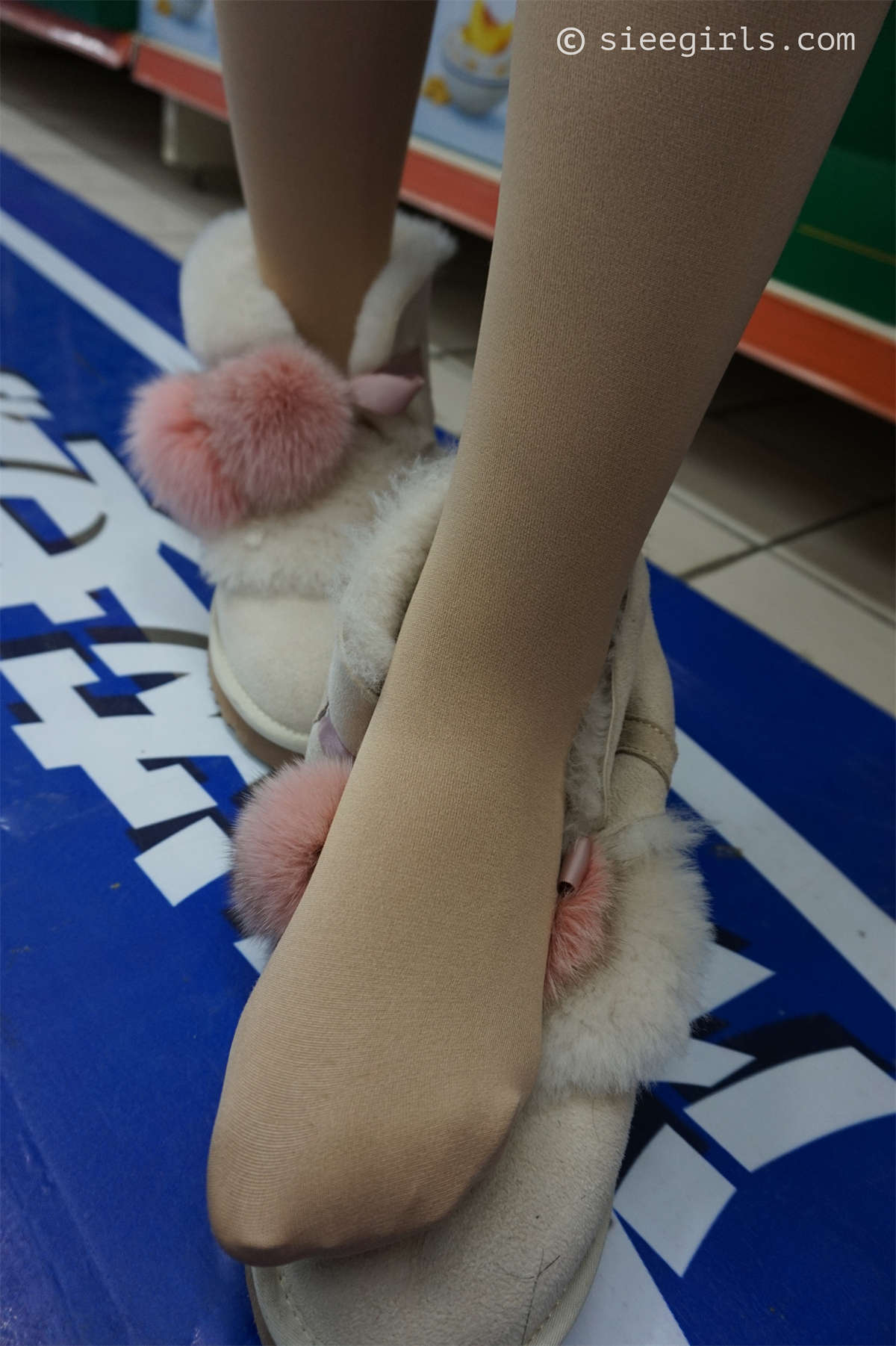 图片[2]-SIEE丝意新刊 NO.019 曦曦 商场-日更街拍