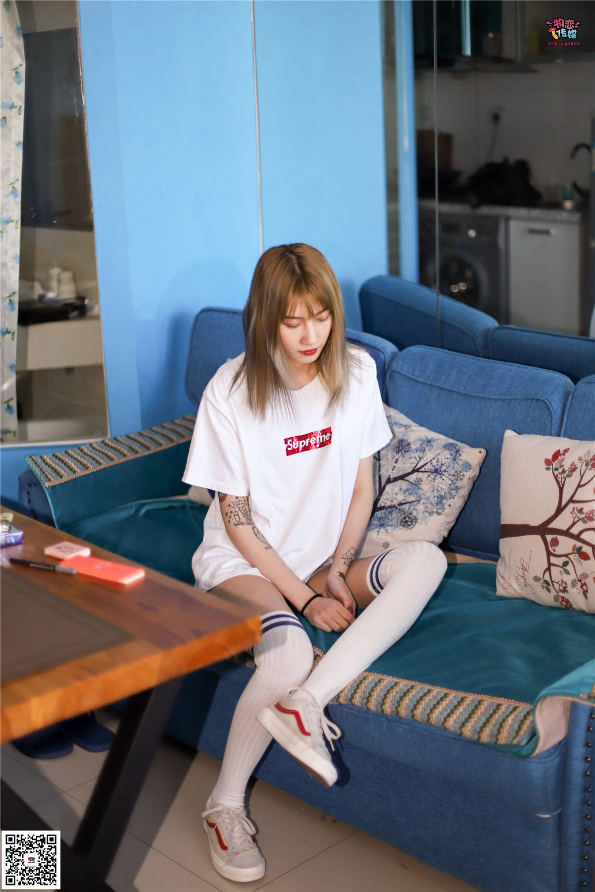 物恋传媒No.002期：兔兔-酷酷的18岁小潮女-日更街拍