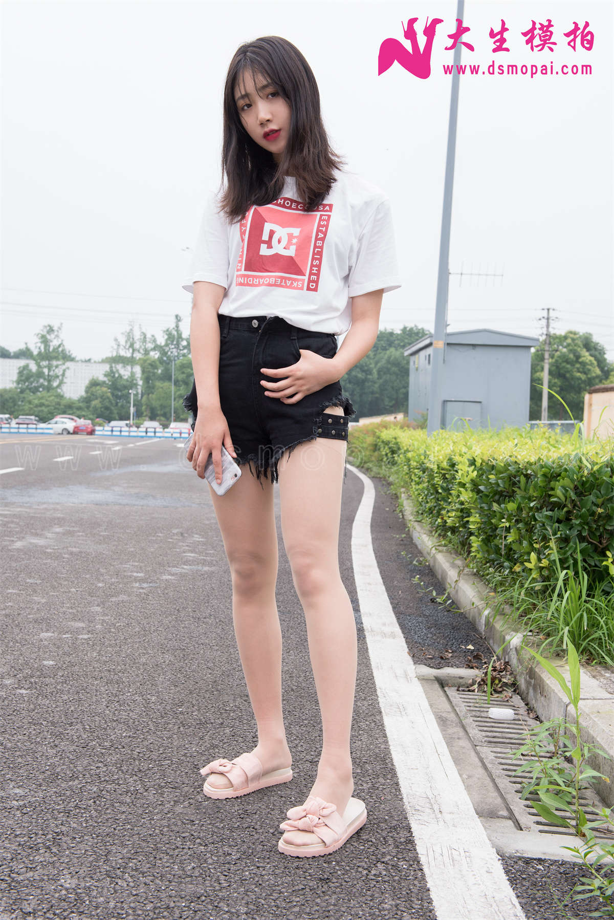 图片[2]-大生模拍 NO.136 珠珠 压马路的肉丝腿-日更街拍