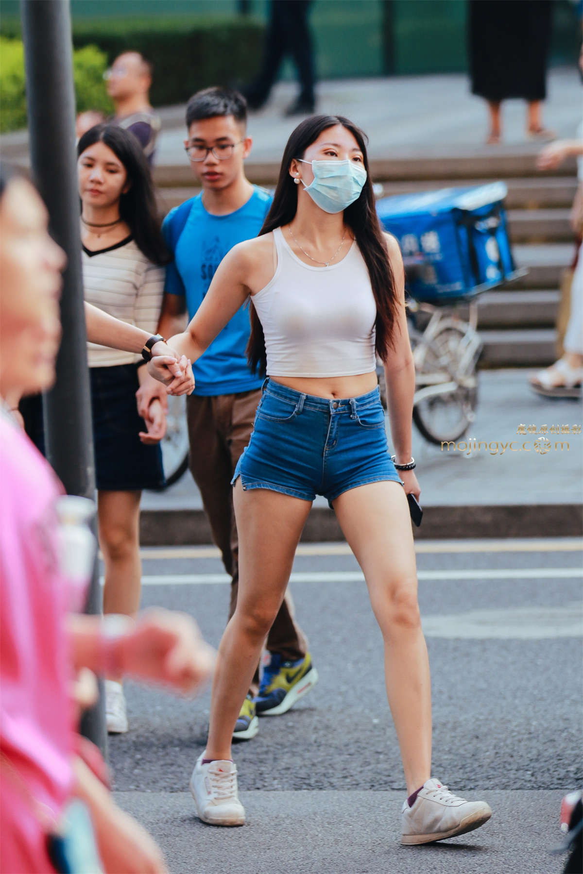 图片[2]-紧身 露脐-日更街拍