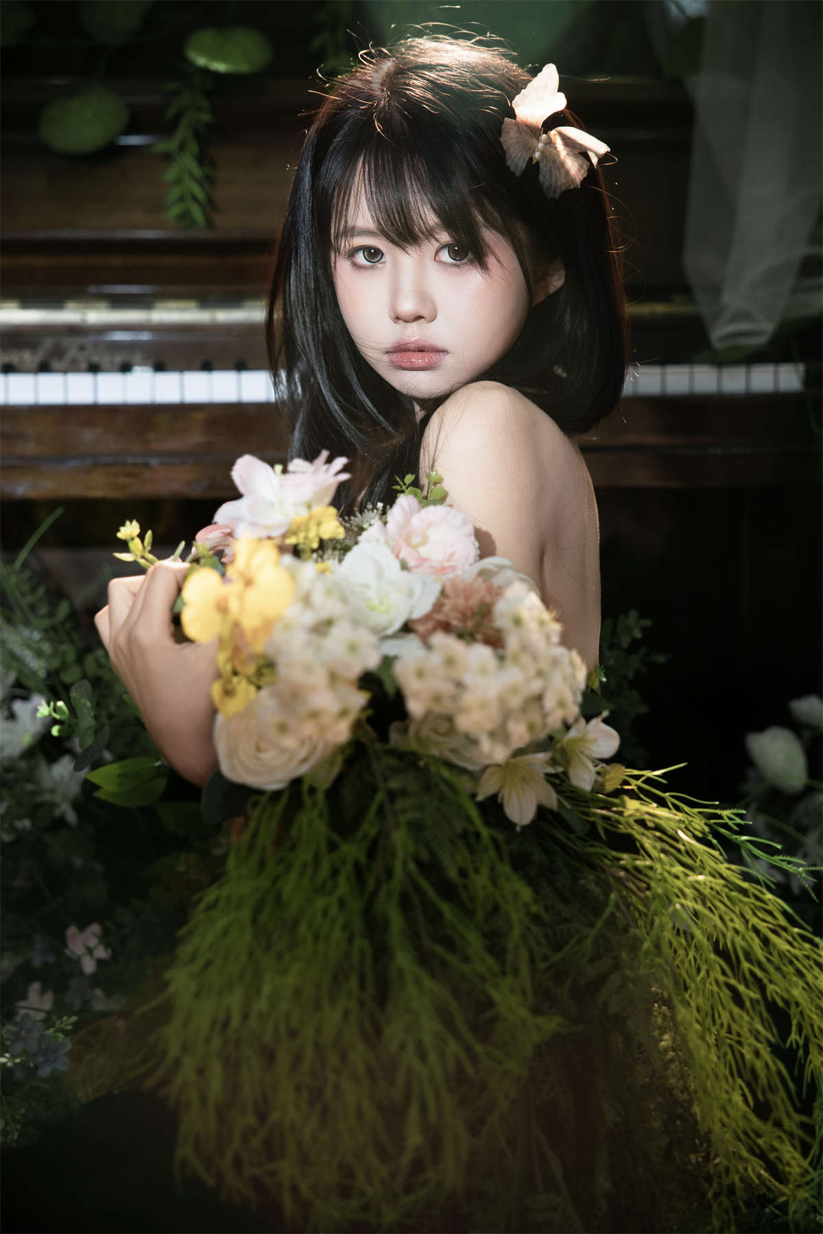 图片[2]-YITUYU艺图语 2025.03.22 光影黑纱森系千金 OO-日更街拍