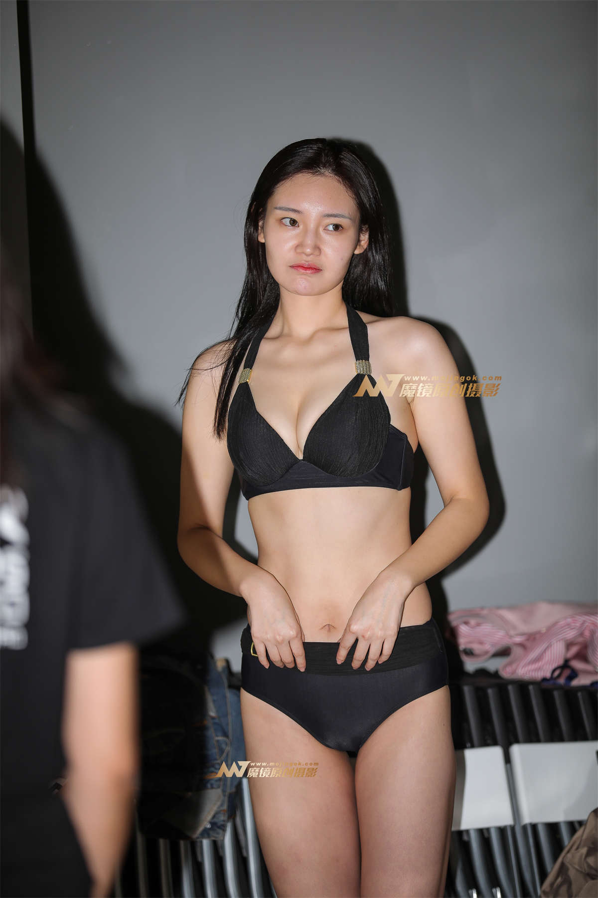 图片[2]-体检-身材高挑一脸清纯萌样的可爱姑娘-日更街拍