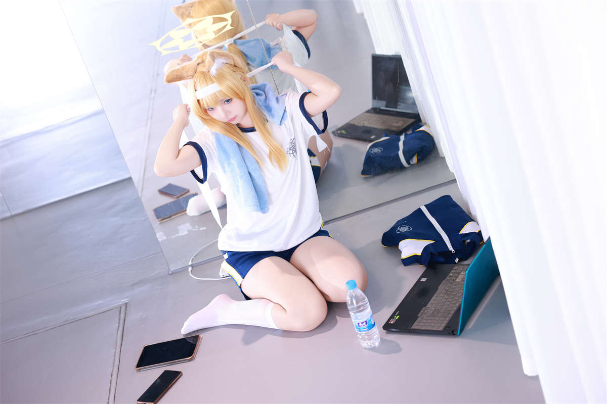 图片[2]-G44不会受伤 NO.127 玛丽 偶像-日更街拍