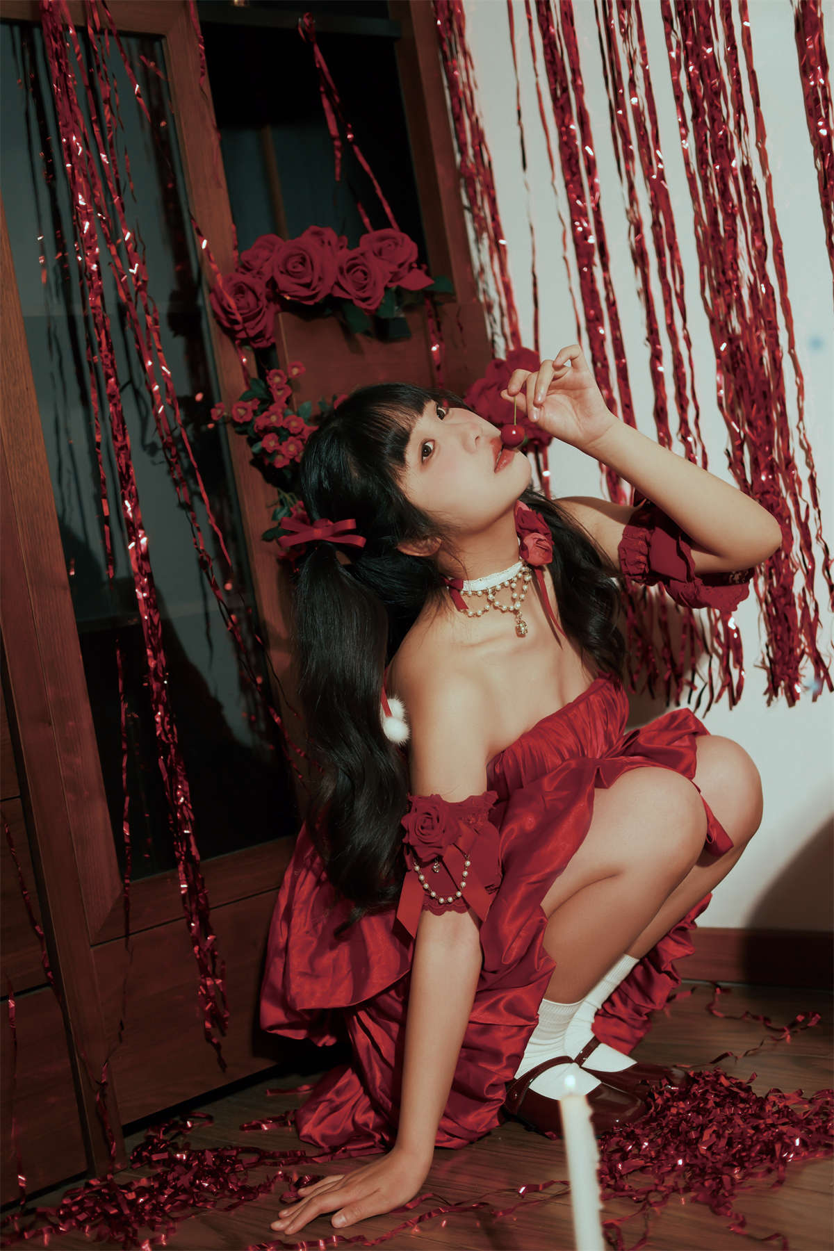 图片[2]-YITUYU艺图语 2025.03.22 红裙女孩 梅子梅子-日更街拍