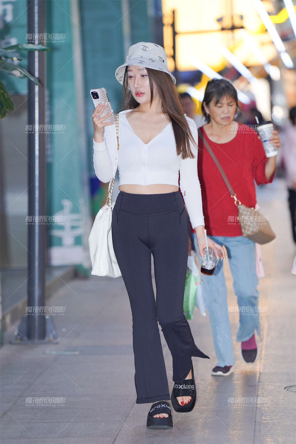 魅力黑-日更街拍