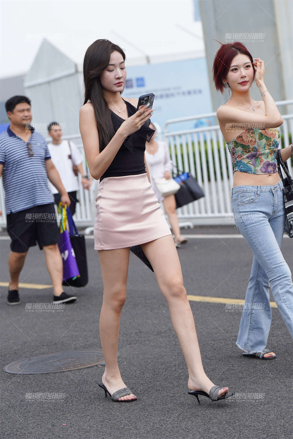 图片[2]-美腿小姐姐-日更街拍