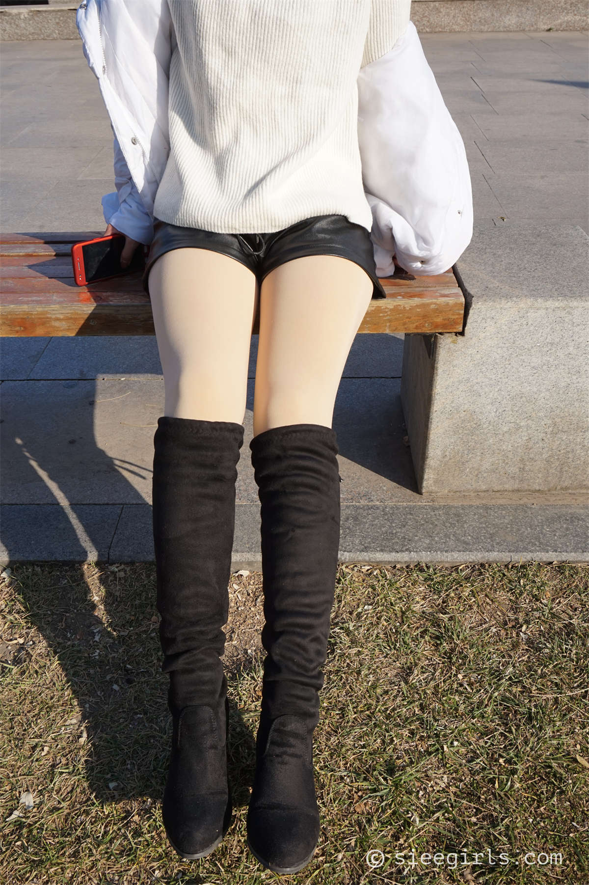 SIEE丝意新刊 NO.023 思思 长筒靴-日更街拍