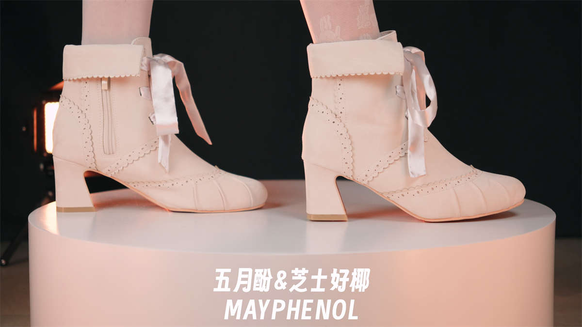 图片[2]-芝士好椰 复古中跟 秋田原创 cla系优雅短靴-日更街拍