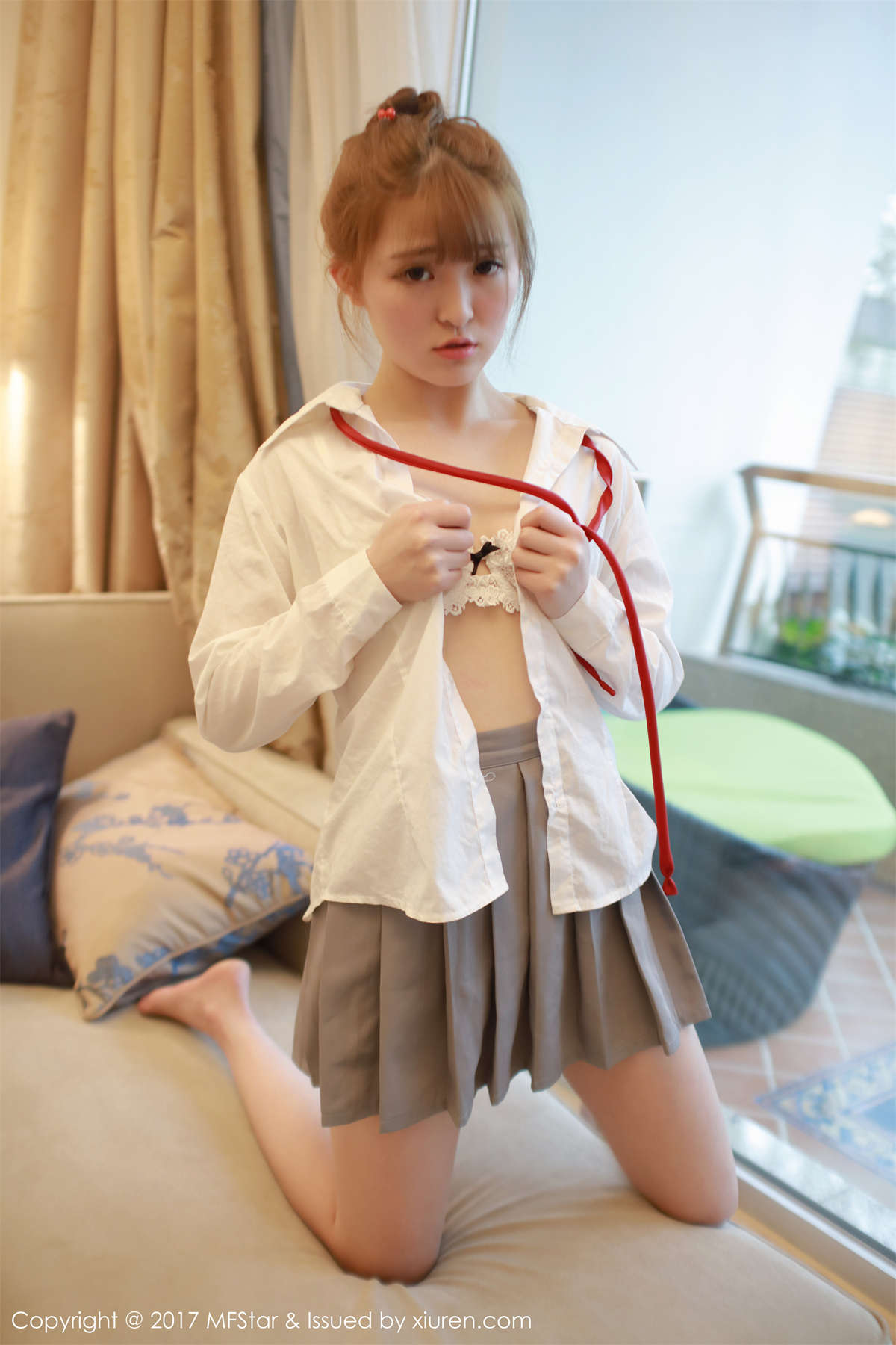 图片[2]-MFStar模范学院 2017.06.14 VOL.098 伊小七MoMo-日更街拍