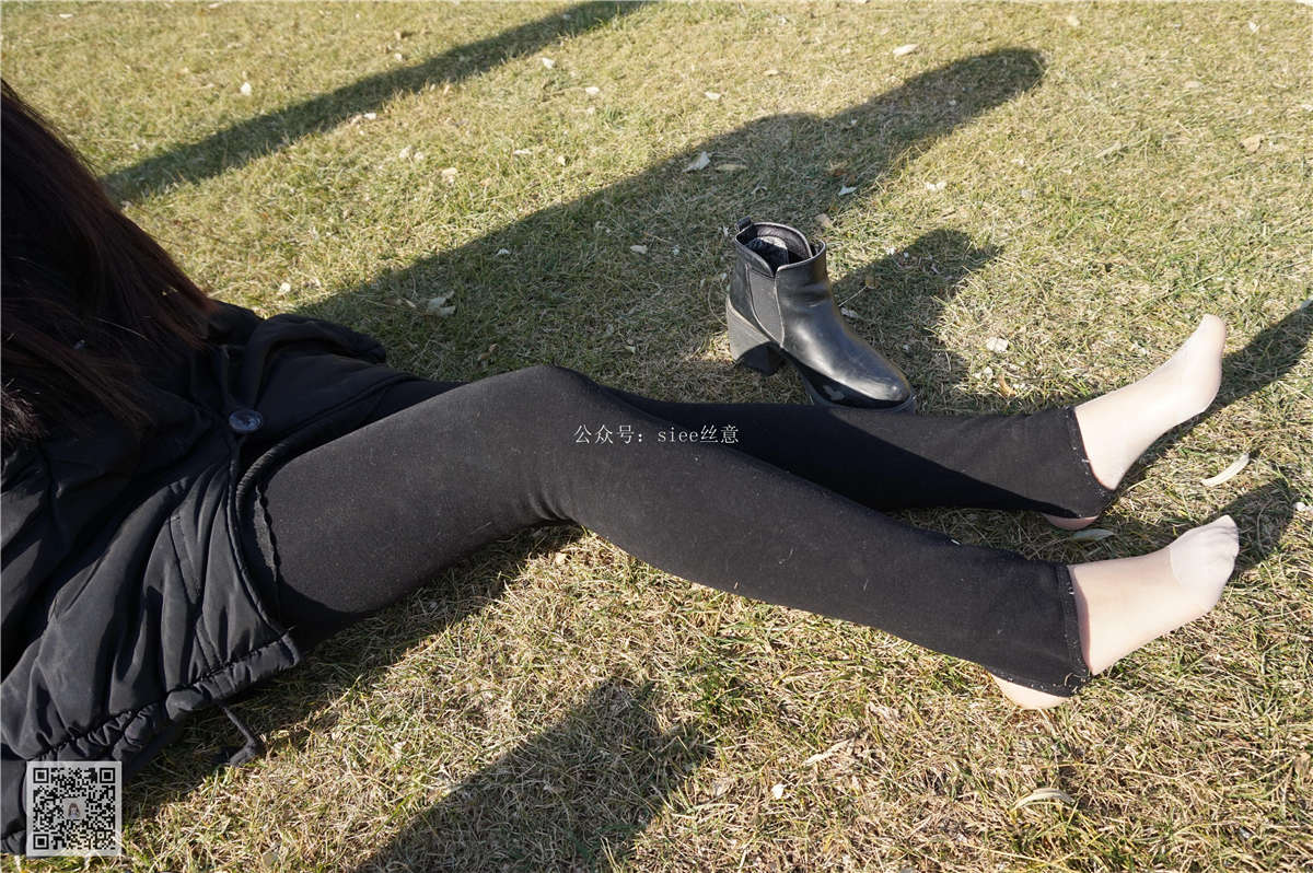 SIEE丝意 NO.024 曦曦黑丝内的肉丝-日更街拍