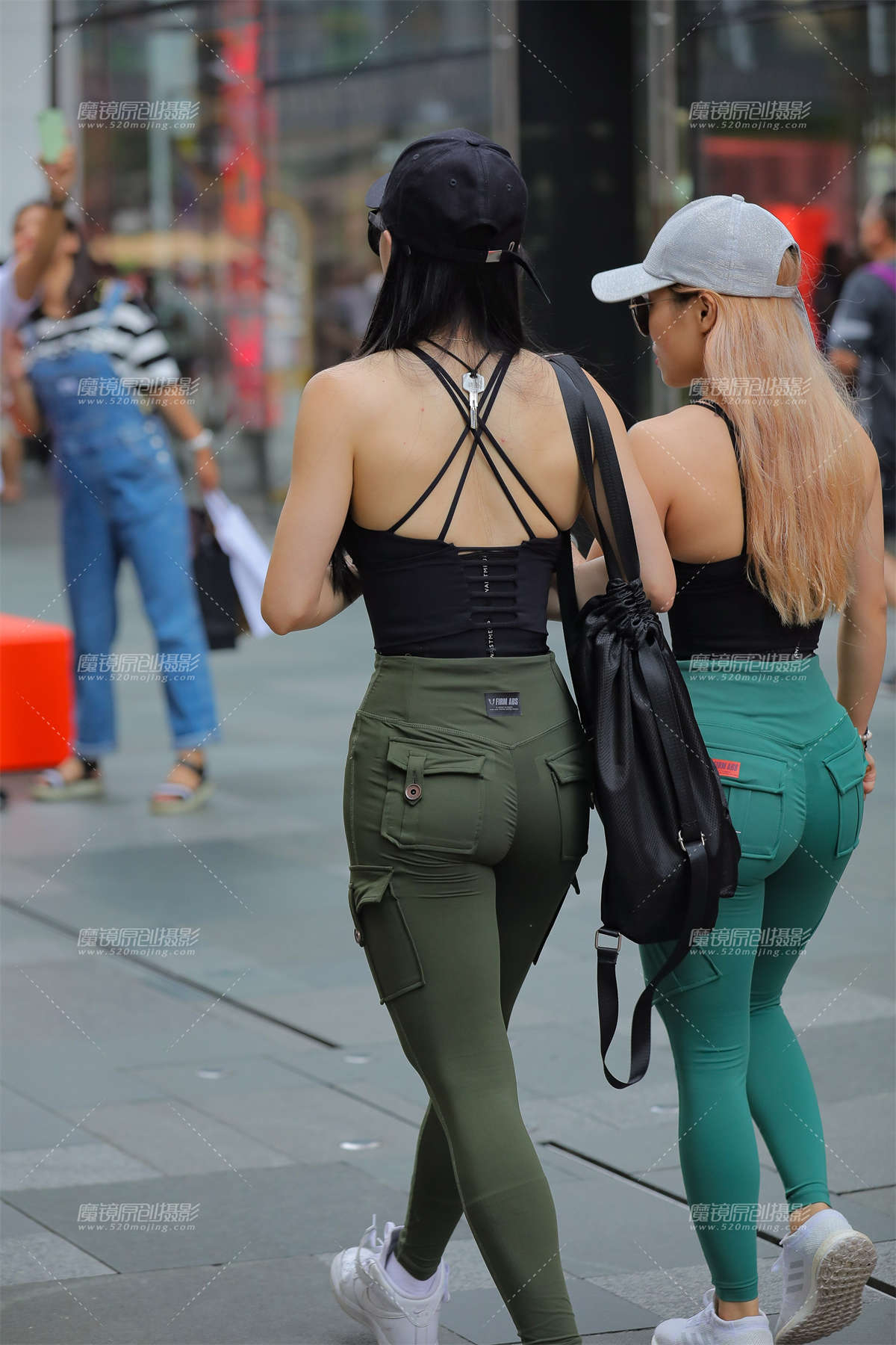 图片[2]-【凯恩赛贴】健身女孩-日更街拍