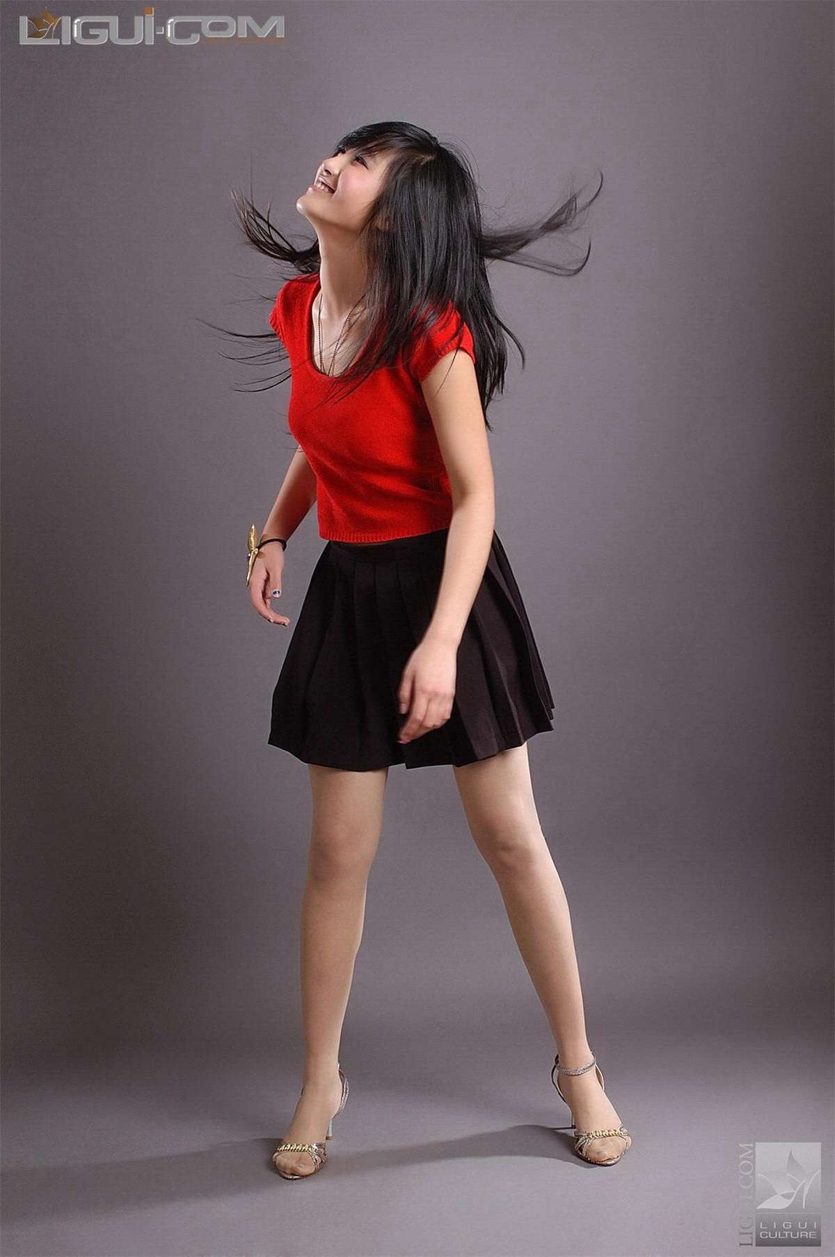 Ligui丽柜 20080817 包莹 凌乱美-丝袜-日更街拍