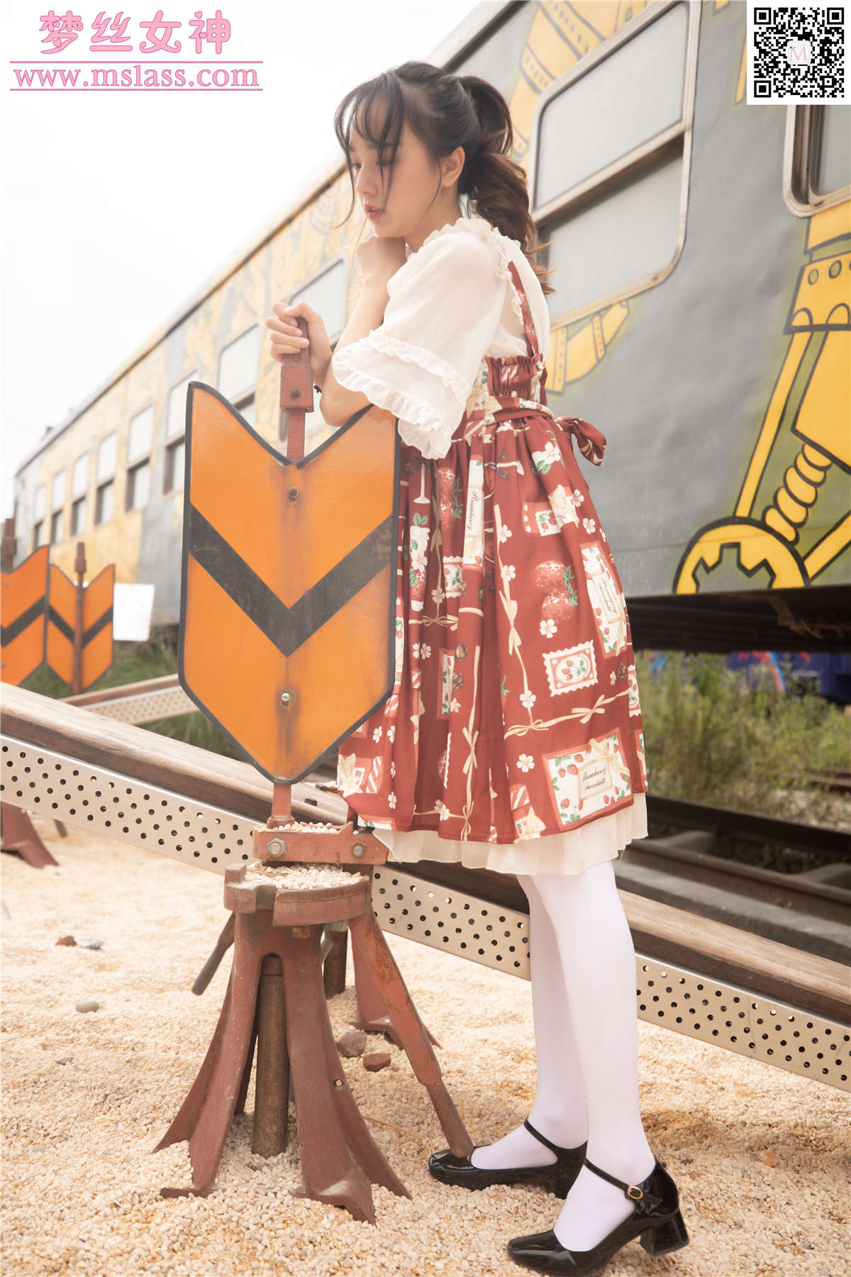 2019.10.27 玥玥 白色洛丽塔-日更街拍