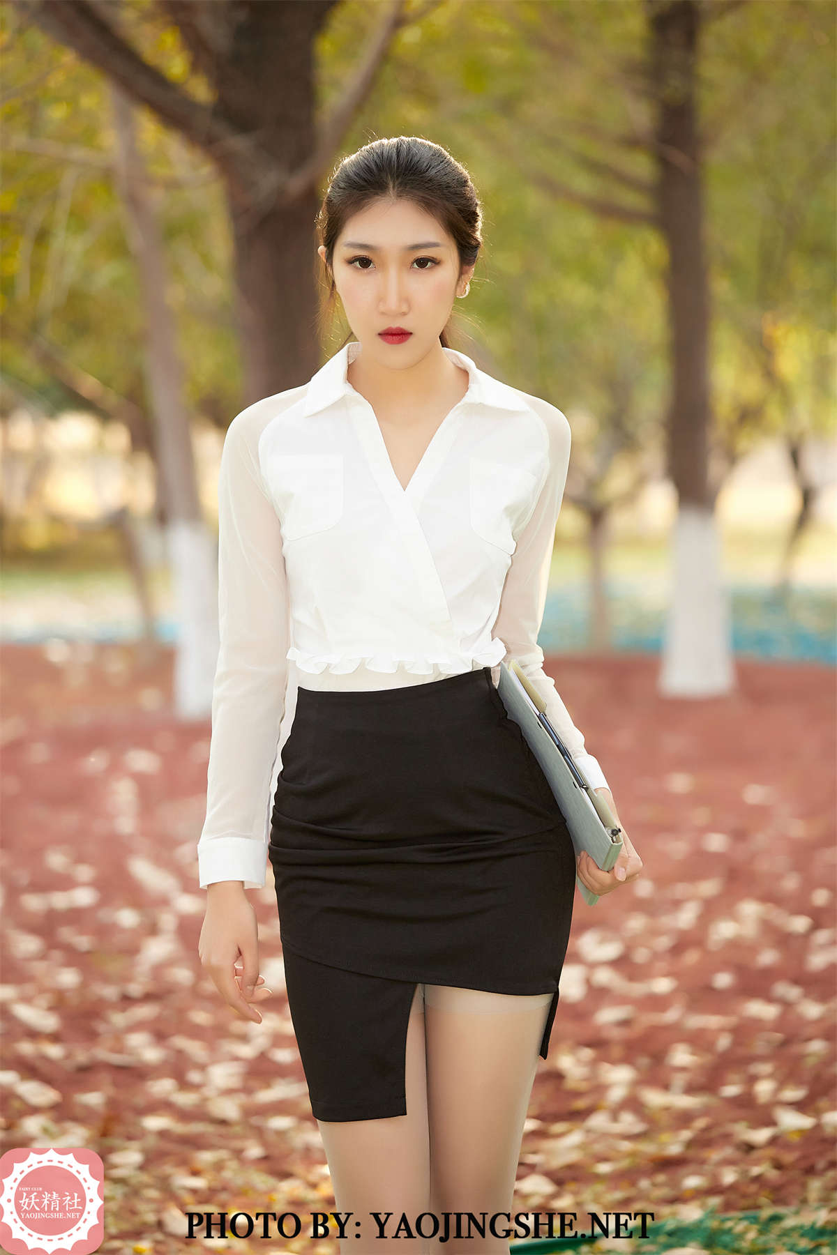 图片[2]-FAIRY CLUB妖精社 2021.07.12 T2124 苏伟 管理员-日更街拍