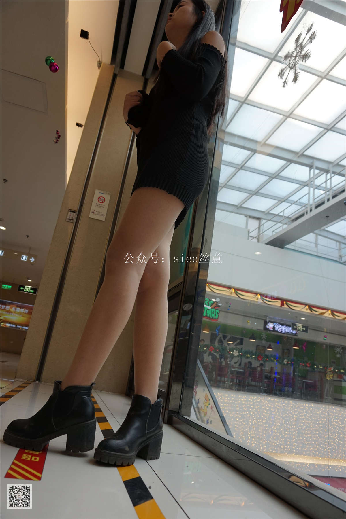 SIEE丝意 NO.025 曦曦的黑色紧身裙配肉丝-日更街拍