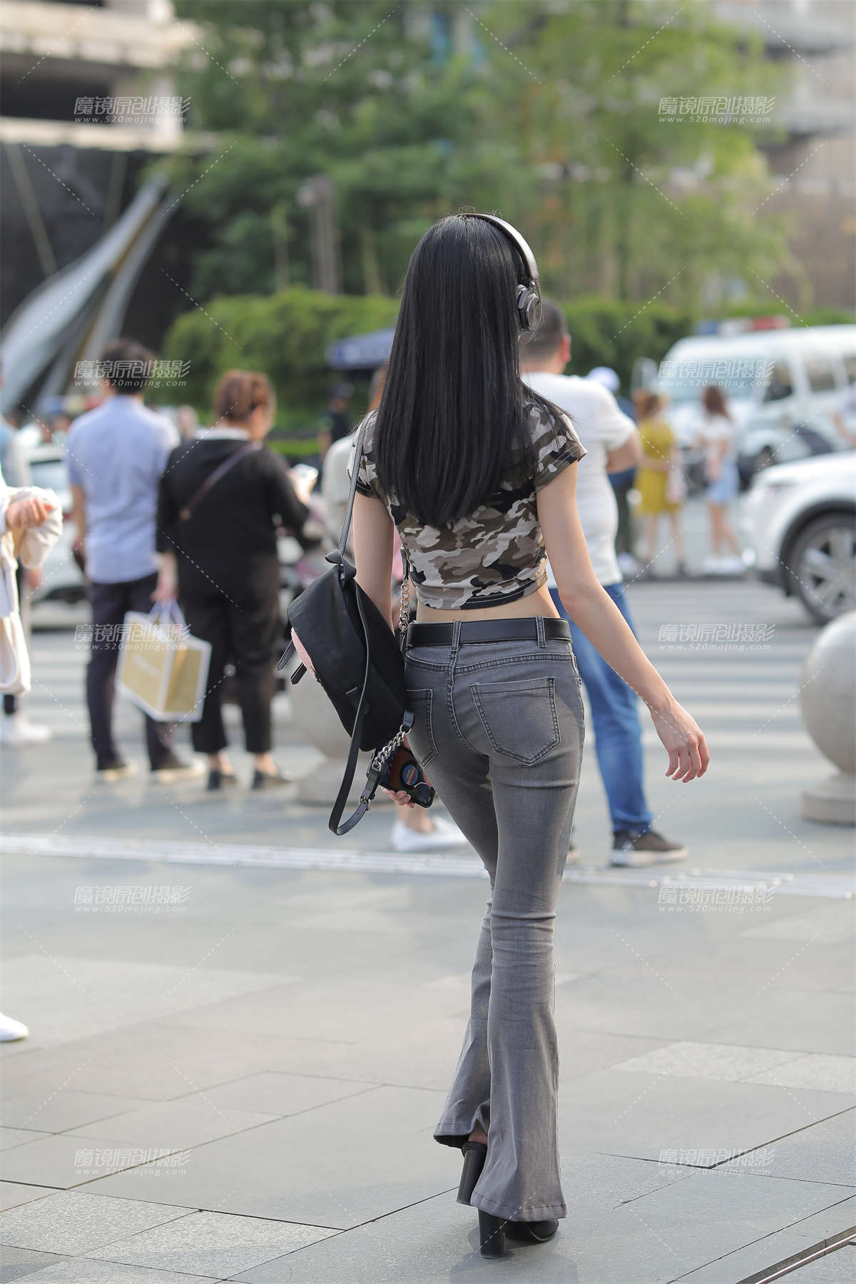 图片[2]-【凯恩赛贴】极致水蛇腰曲线-日更街拍