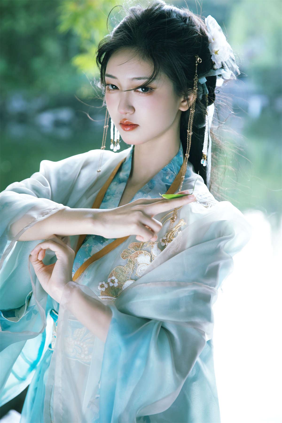 YITUYU艺图语 2024.05.25 蒹葭 二两风月-日更街拍