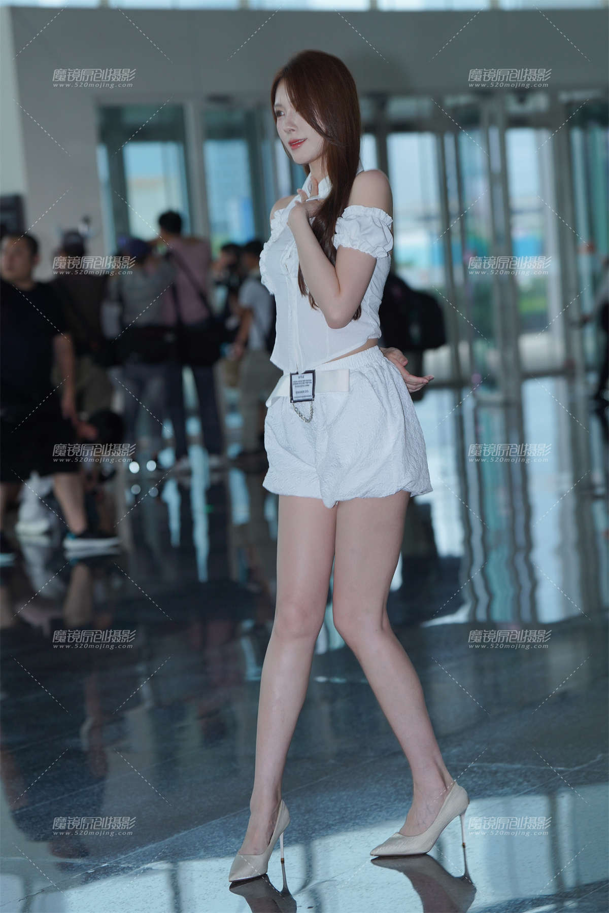 图片[2]-气质美腿-日更街拍