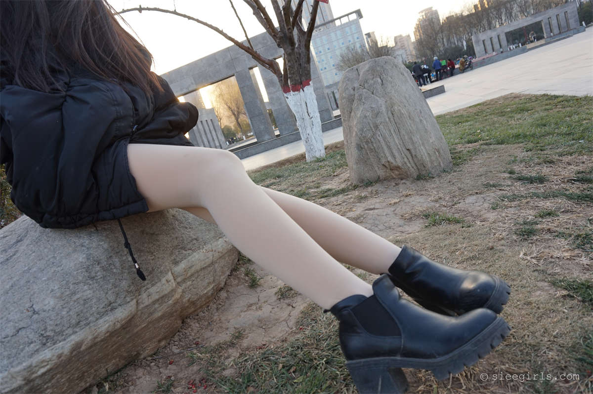 SIEE丝意新刊 NO.028 曦曦 光晕-日更街拍