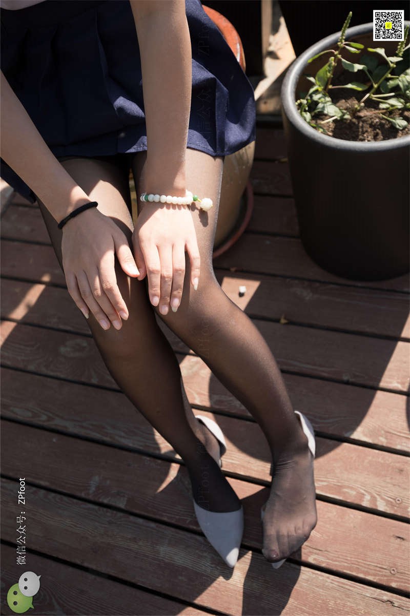 图片[2]-LSS山茶摄影 NO.068 户外脱丝的小妹-日更街拍