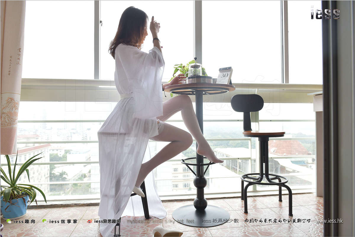 IESS异思趣向 丝足便当179期：第8号白丝圆舞曲 小六-日更街拍