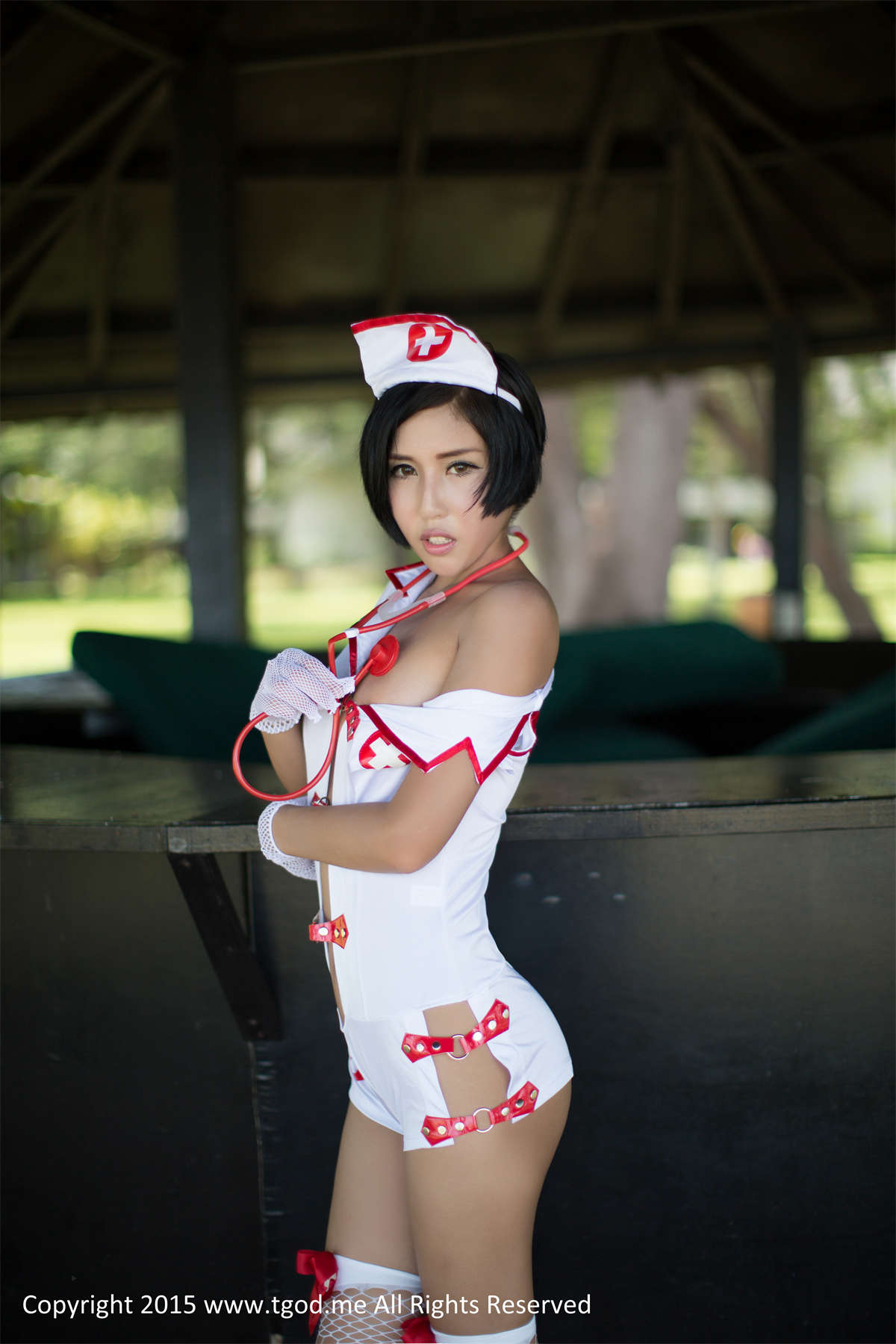 图片[2]-TGOD推女神 2015.02.05 这位护士有点冷 魅惑女神娜依灵儿沙巴系列-日更街拍