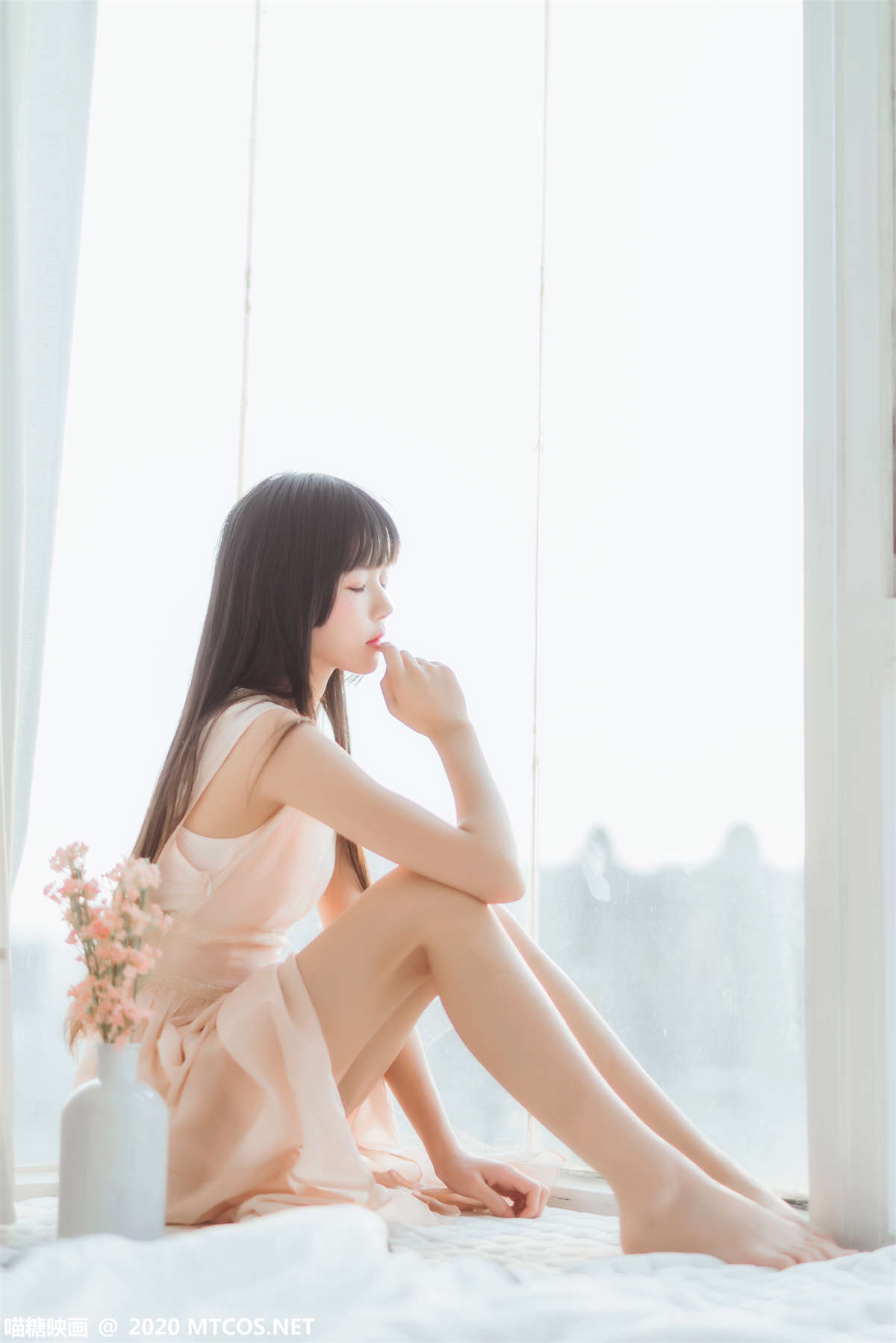 喵糖映画 VOL.226 窗边女孩-日更街拍