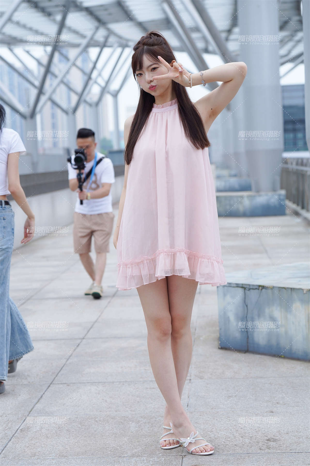 图片[2]-邻家女孩-日更街拍