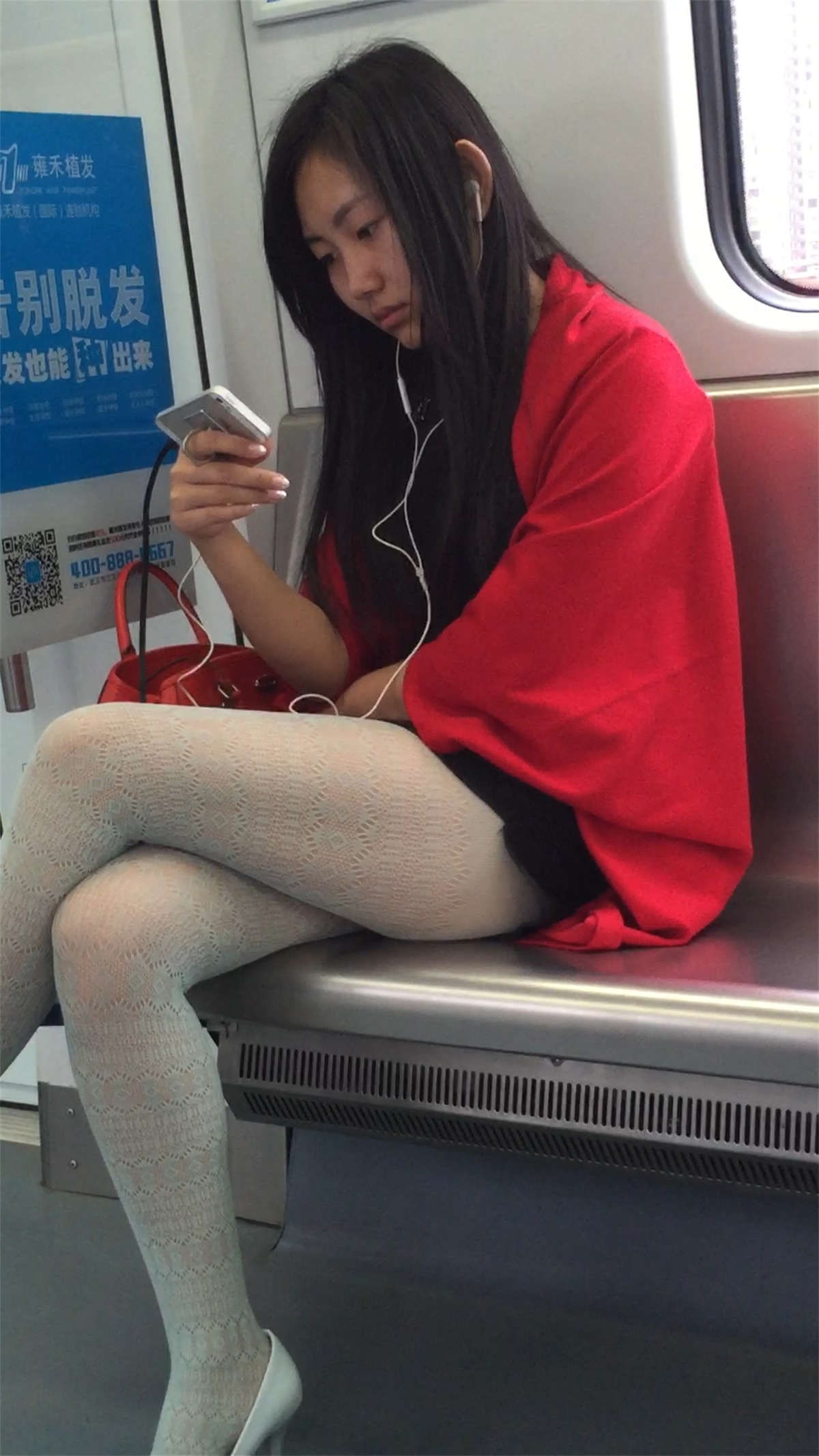 图片[2]-个性丝袜高跟MM-日更街拍