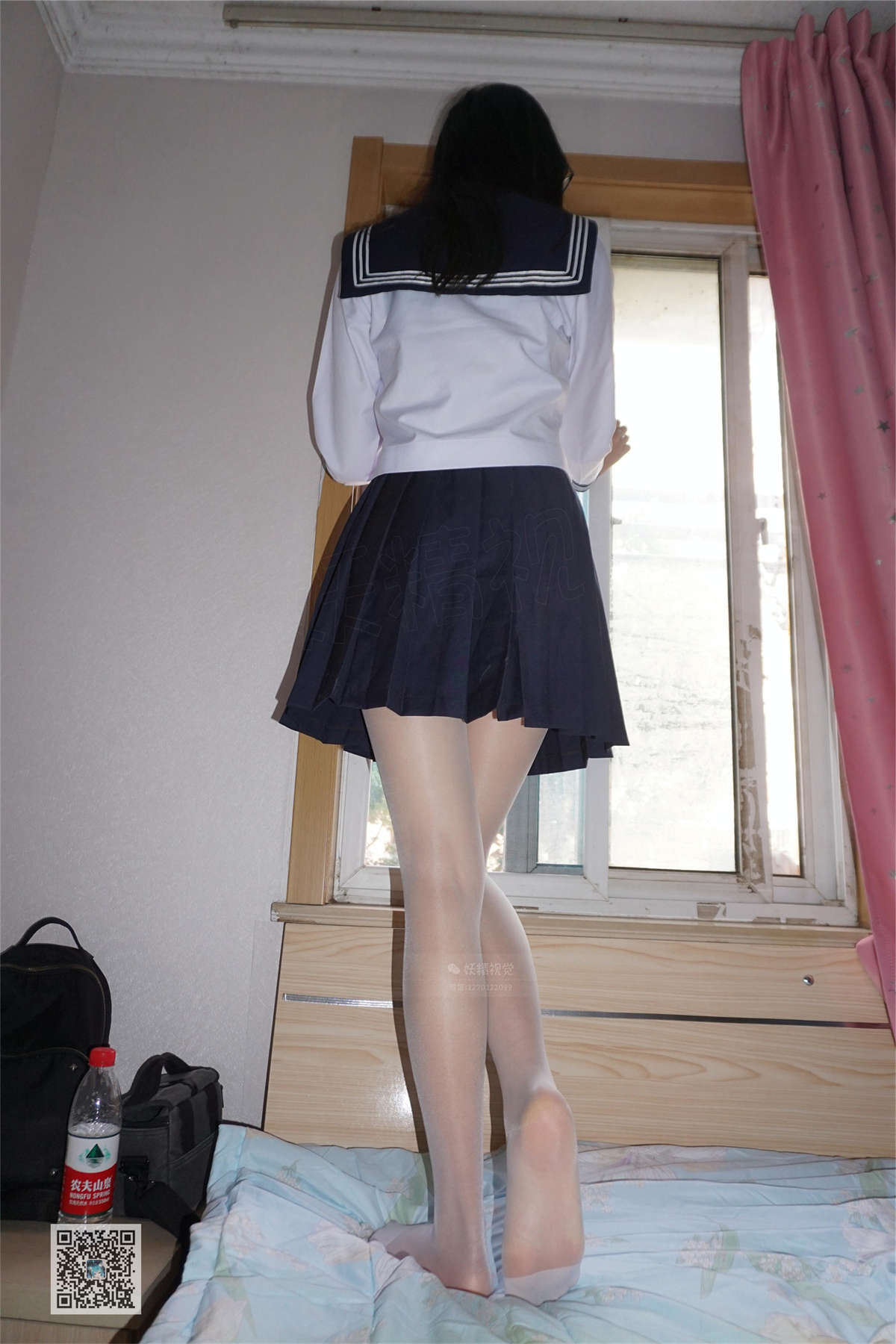 图片[2]-妖精视觉 NO.064 甜甜 闺房的白丝袜-日更街拍