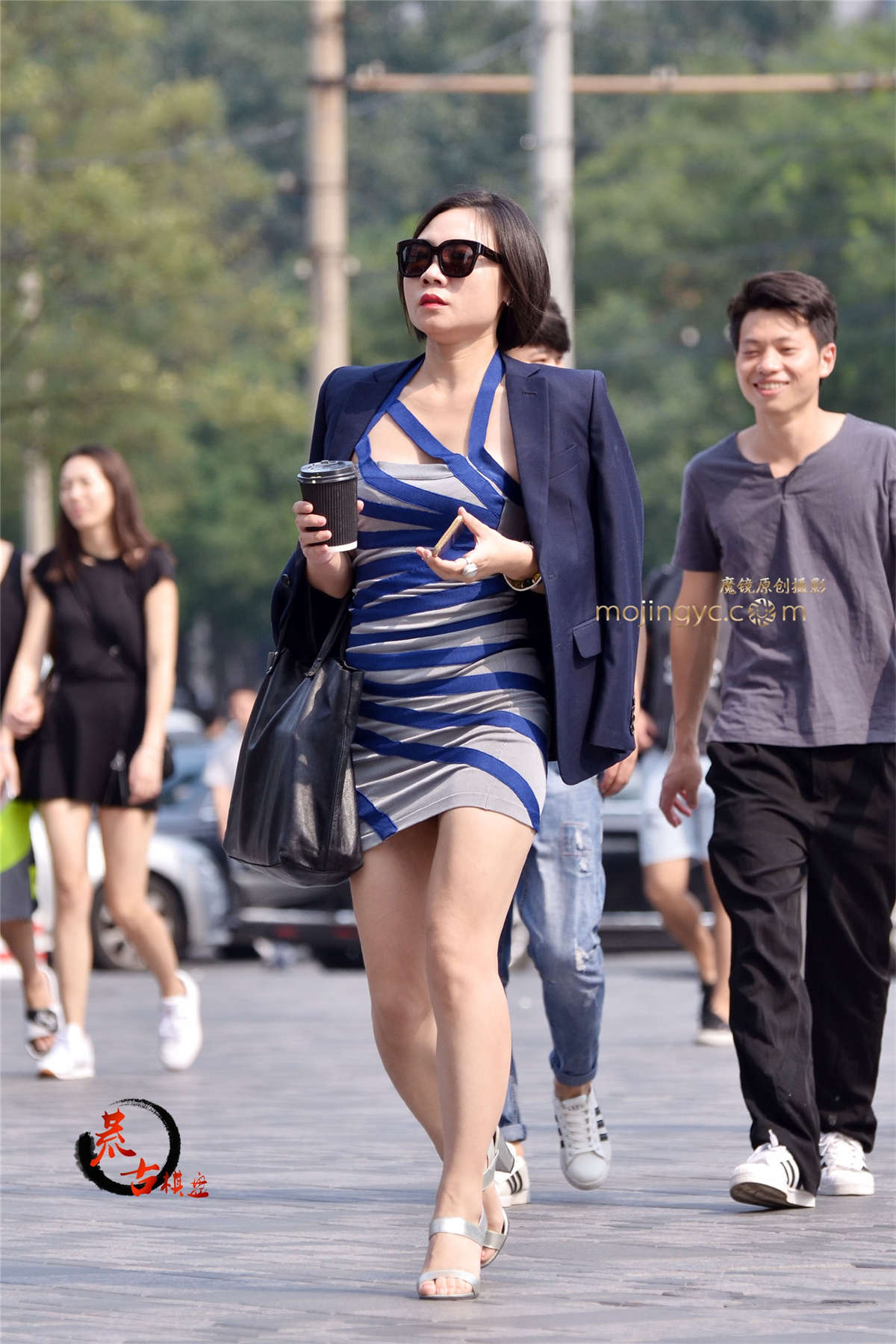 10-31 没有外套就完美了-日更街拍