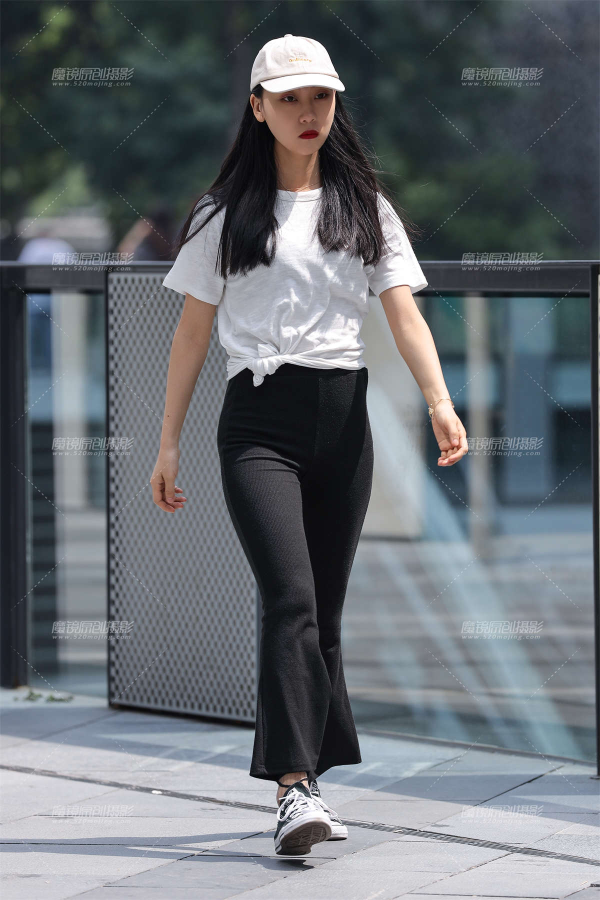 【小默赛帖】第1383篇★翘丽美女★-日更街拍