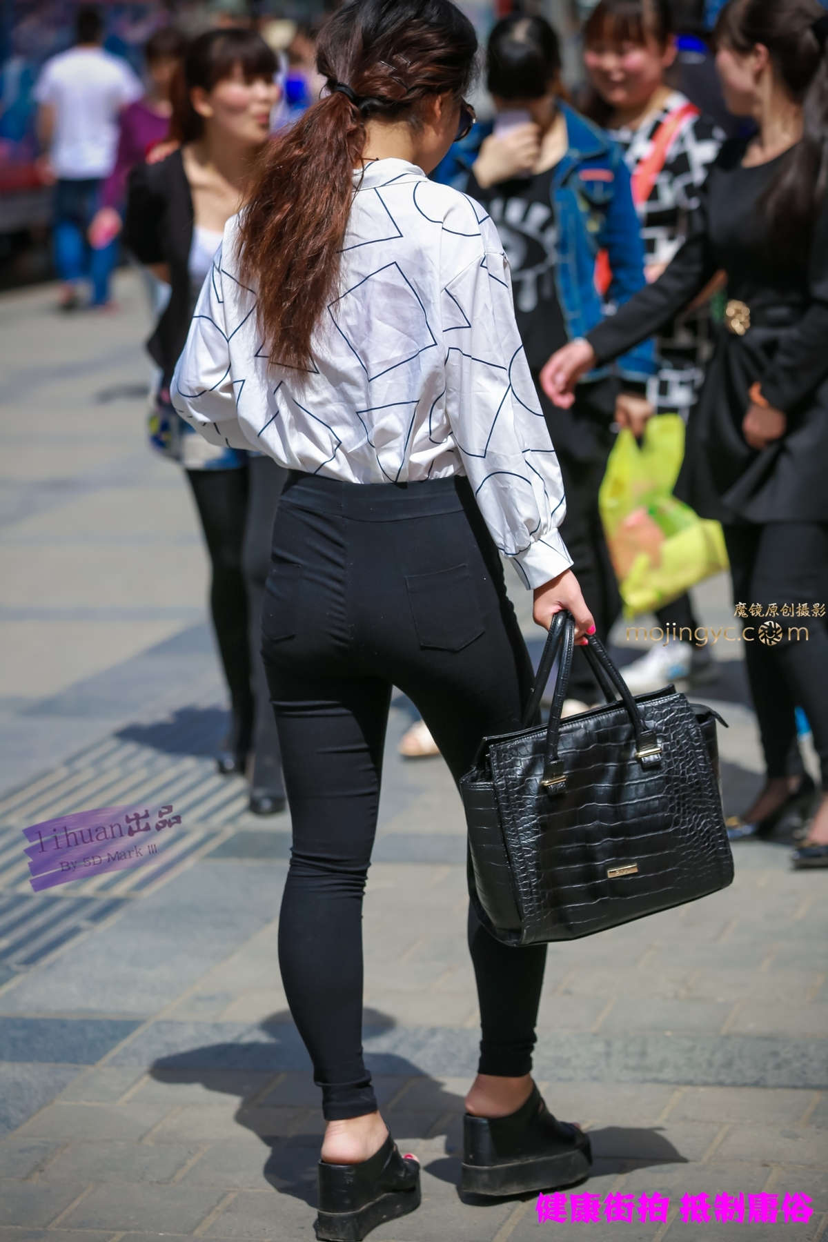 李欢原创-黑裤，丰腴（18P）-日更街拍