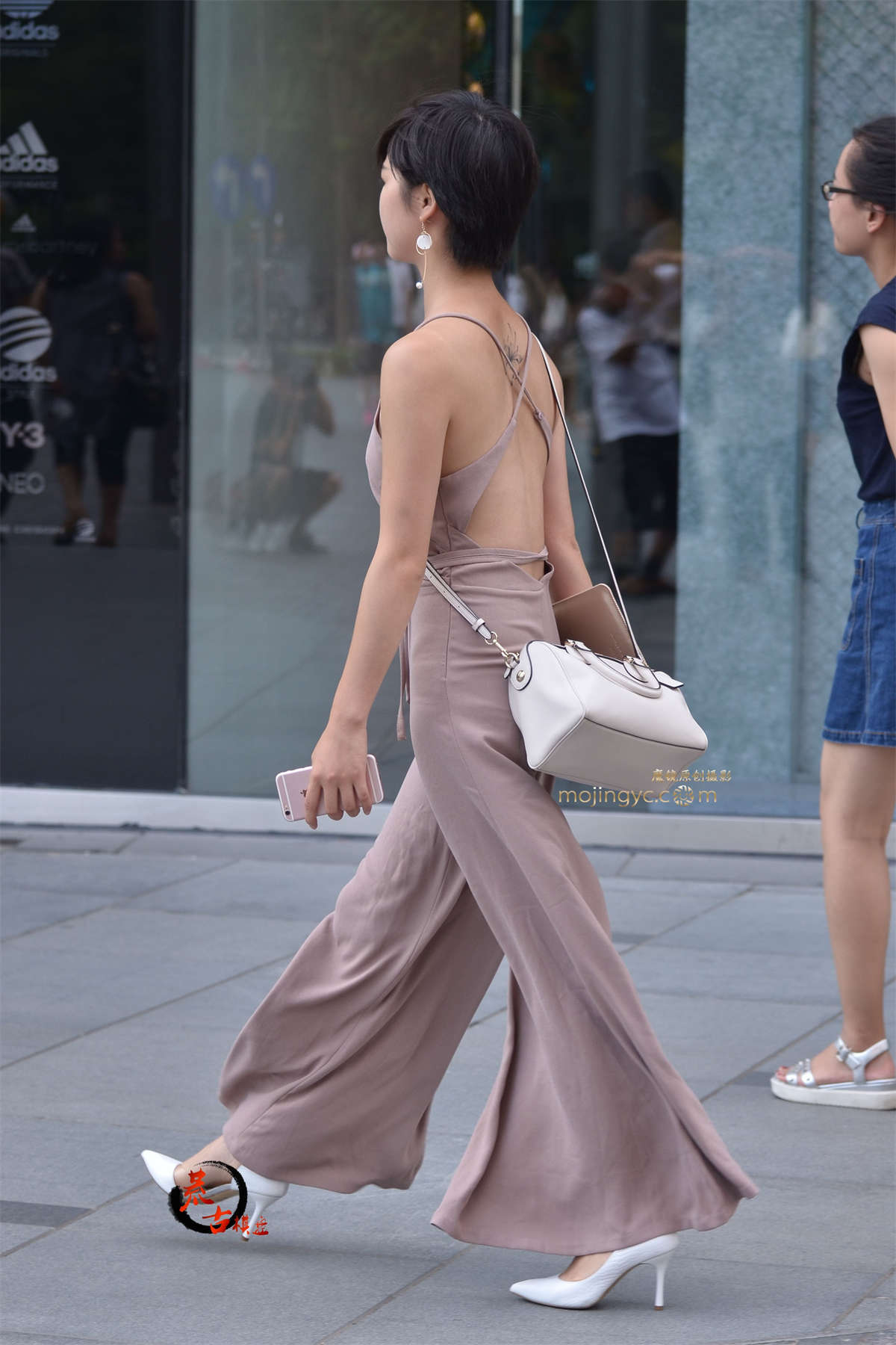 图片[2]-10-31 真空？-日更街拍