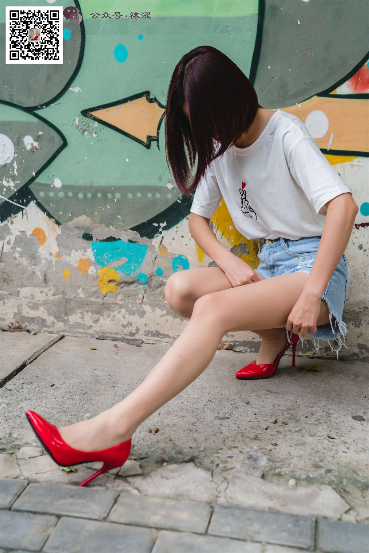 图片[2]-袜涩写真 VOL.008 798艺术区-日更街拍