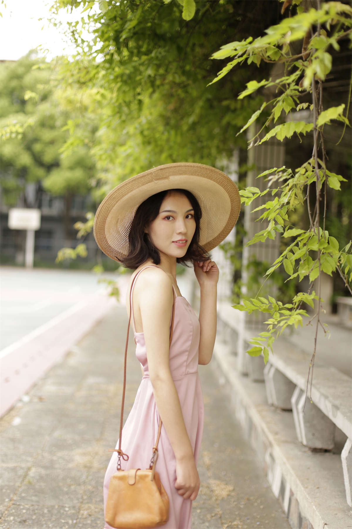 图片[2]-奈丝写真 NO.105 成希-露背系带度假长度-日更街拍