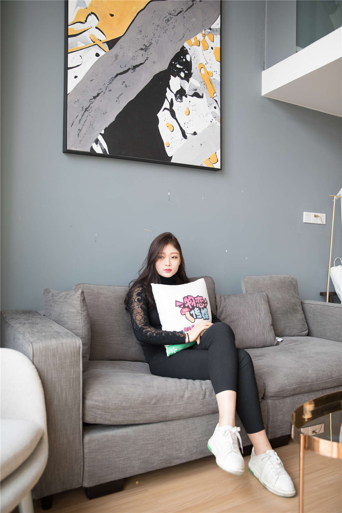 图片[2]-物恋传媒No.111期：陌非-港风的大冷艳与小性感-日更街拍