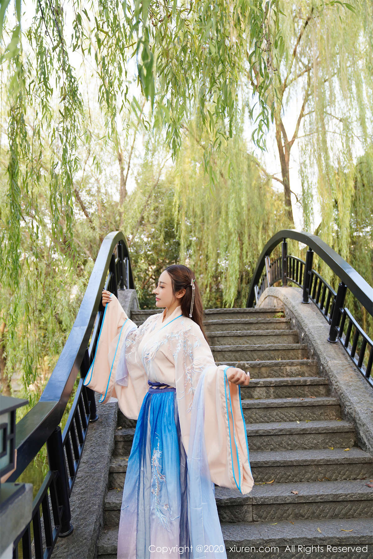 图片[2]-Xiuren秀人网 2020.02.18 NO.1983 周井空-日更街拍