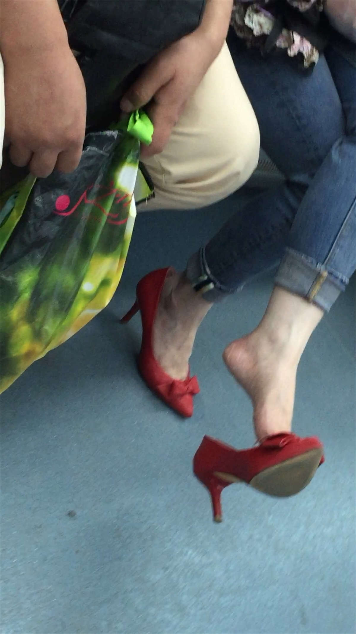 图片[2]-红高MM挑鞋-日更街拍