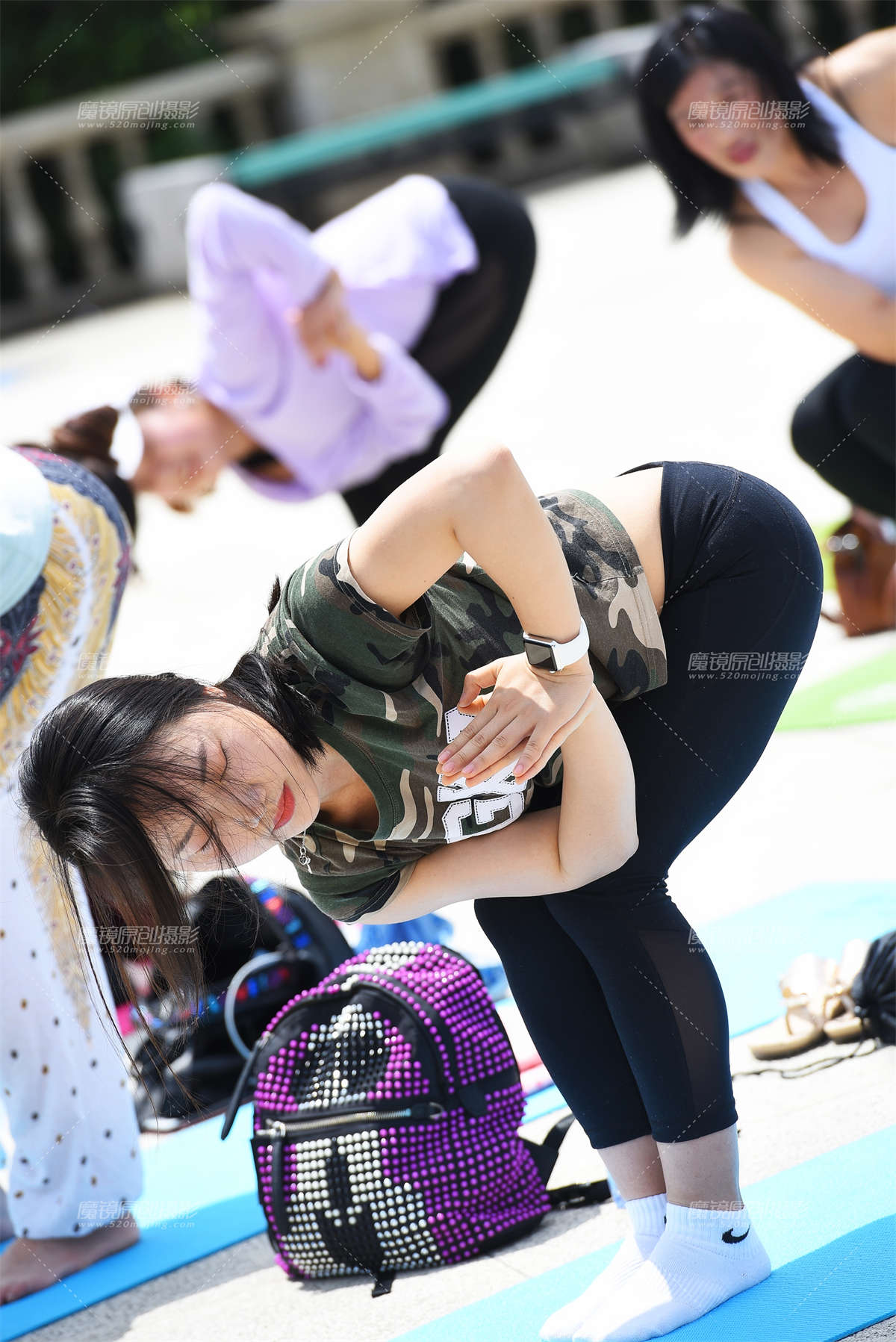 图片[2]-高难动作-日更街拍