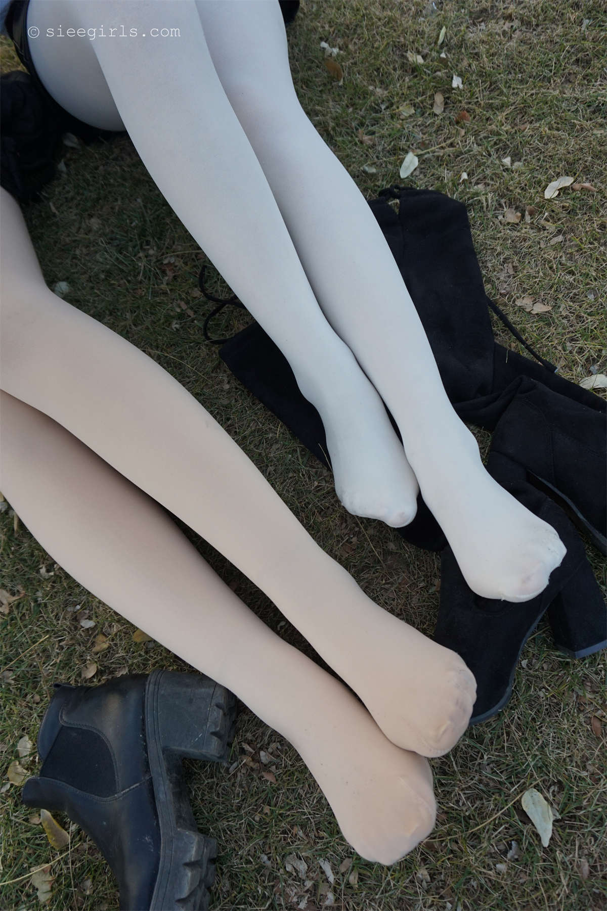 图片[2]-SIEE丝意新刊 NO.037 曦曦思思 小幸福-日更街拍