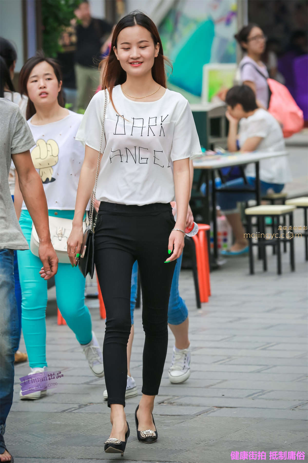 李欢原创-黑裤。美女（12P）-日更街拍