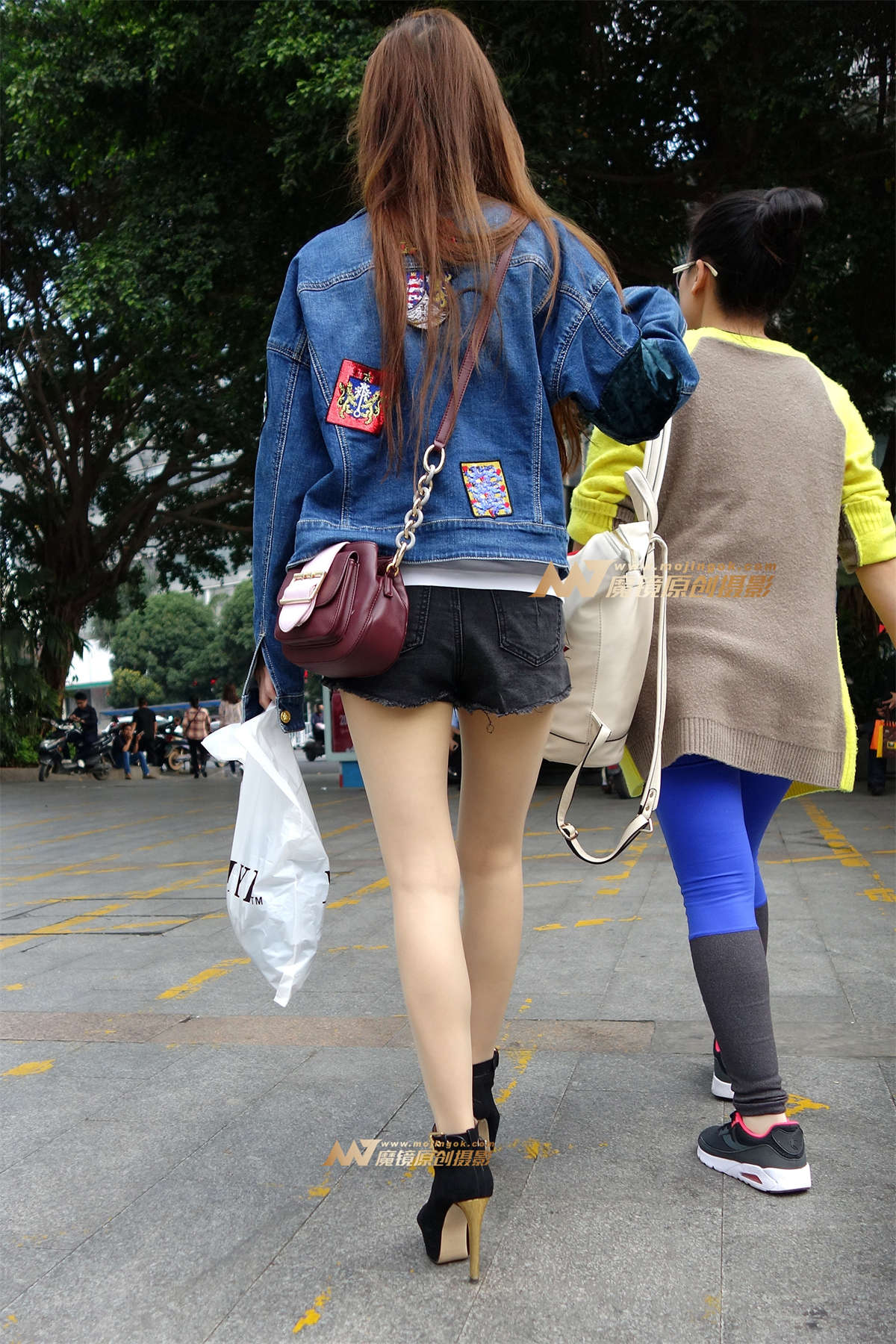 图片[2]-春季肉丝街拍-日更街拍