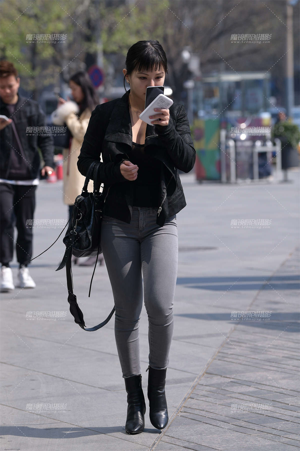 珠圆玉润的__-日更街拍